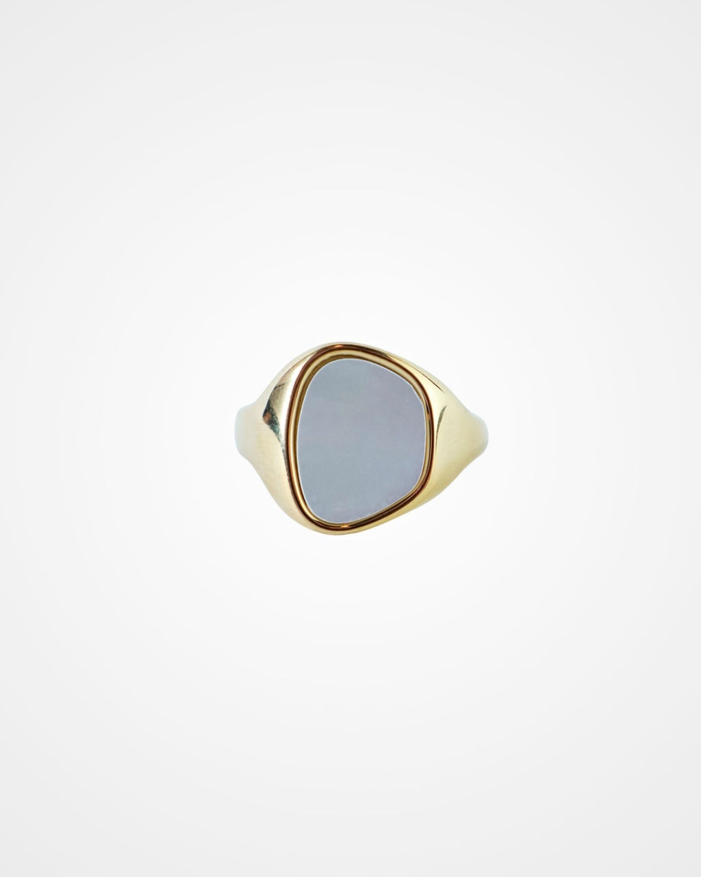 Nacar chunky ring