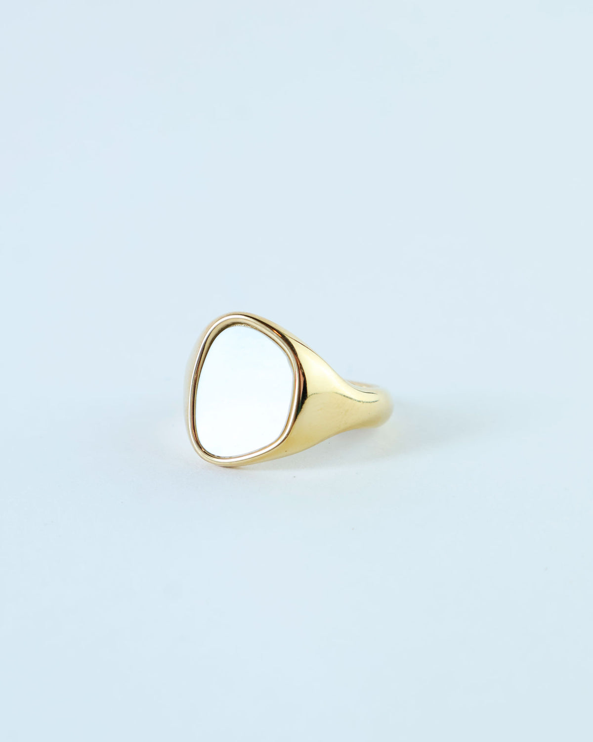 Nacar Chunky Ring