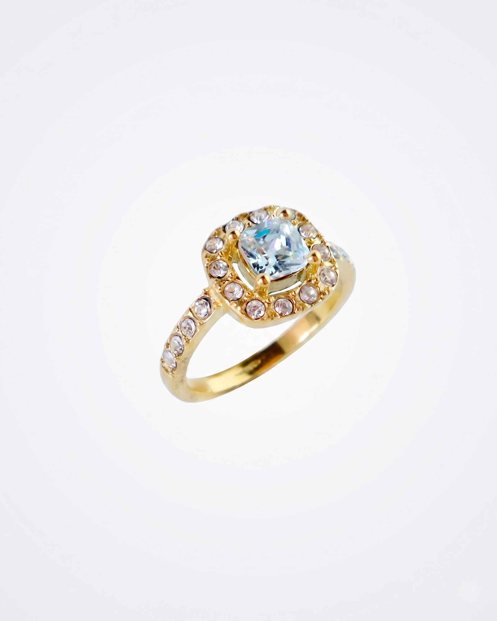 Promise gold ring