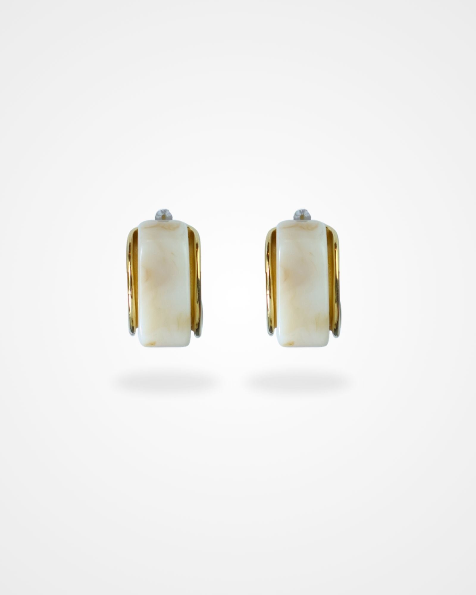 Aura Nacar Hoops