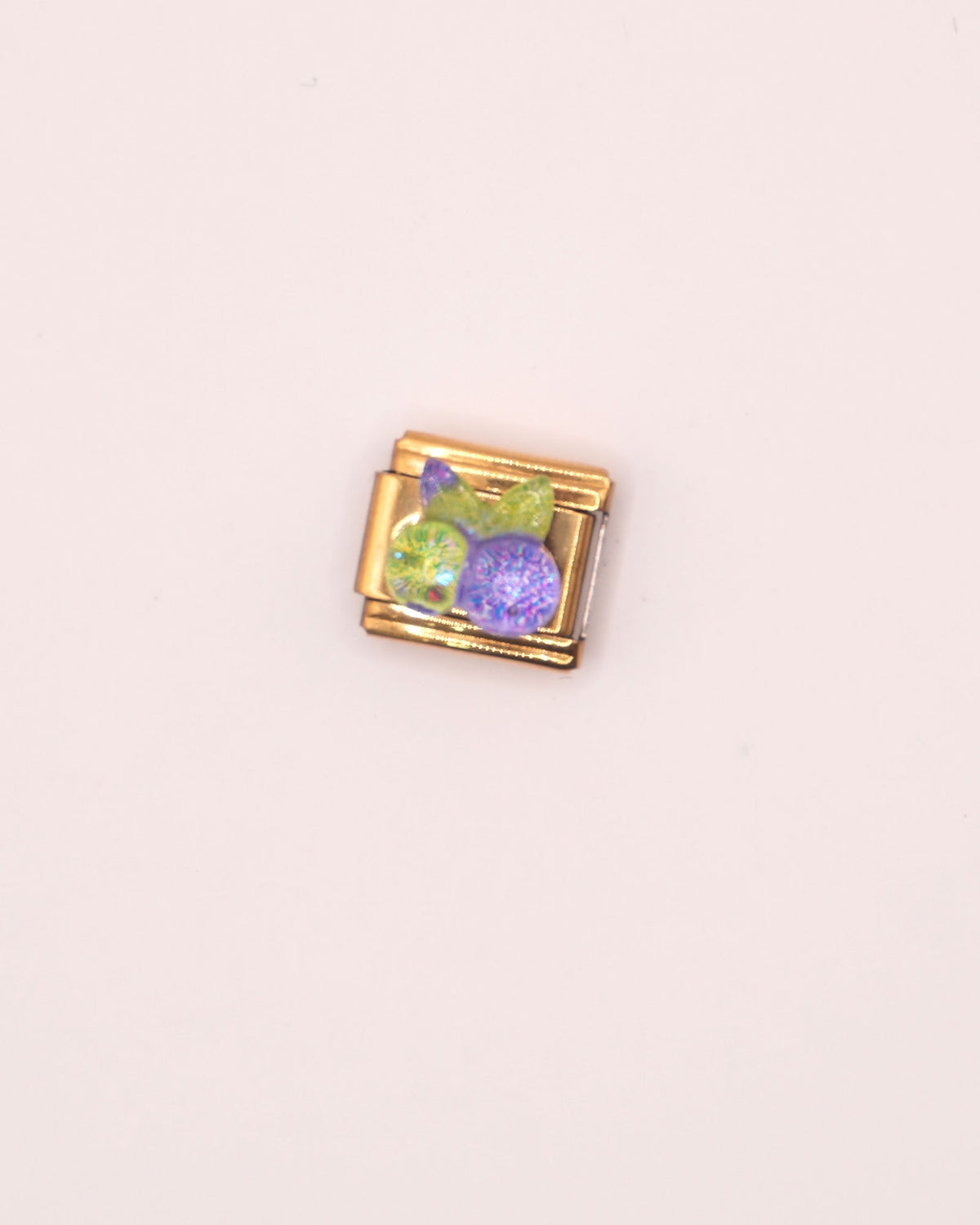 Charm Arándano de Acero Inoxidable dorado para Brazalete Italiano