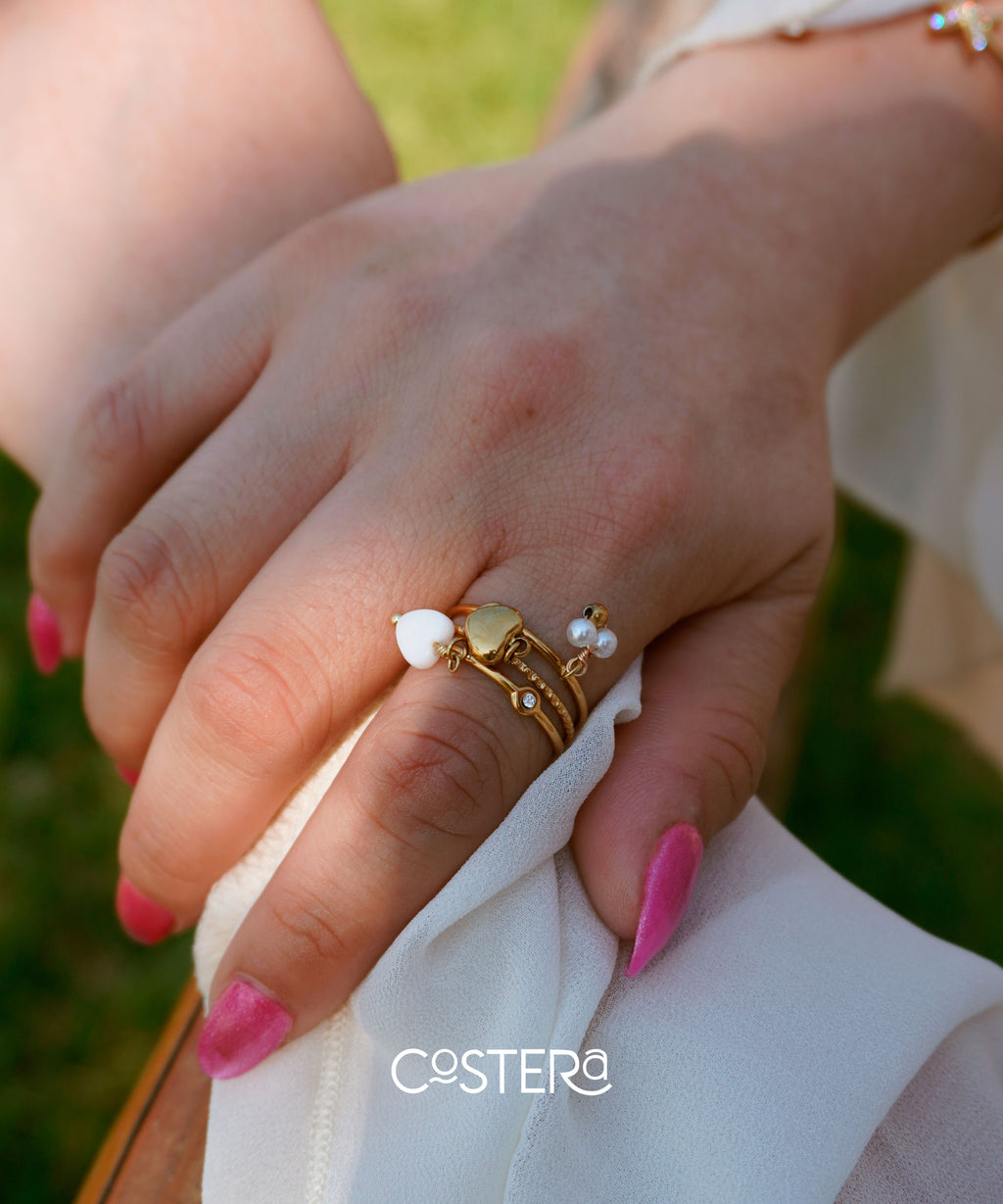 Layered Charms Gold ring