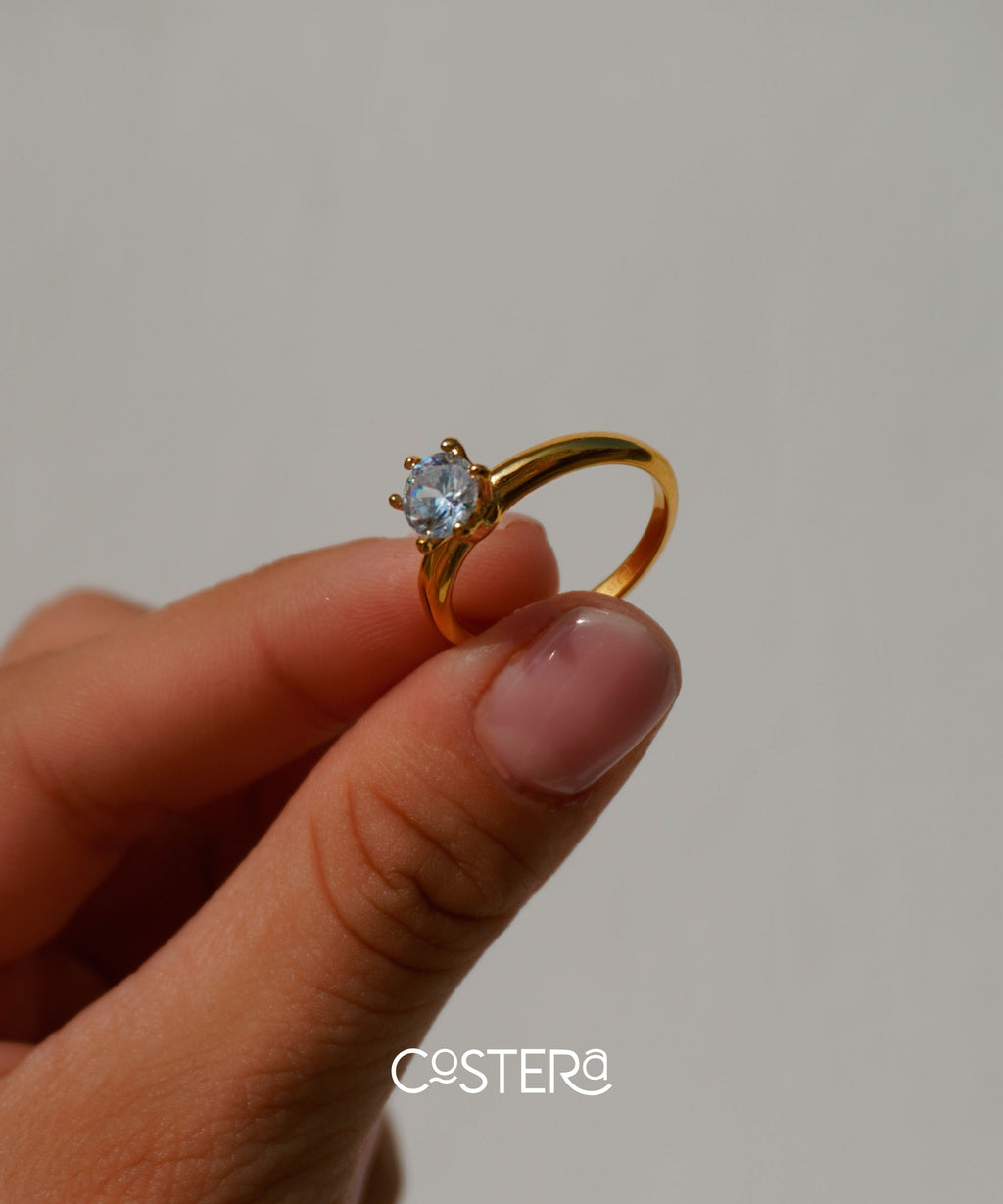 Eternidad gold ring